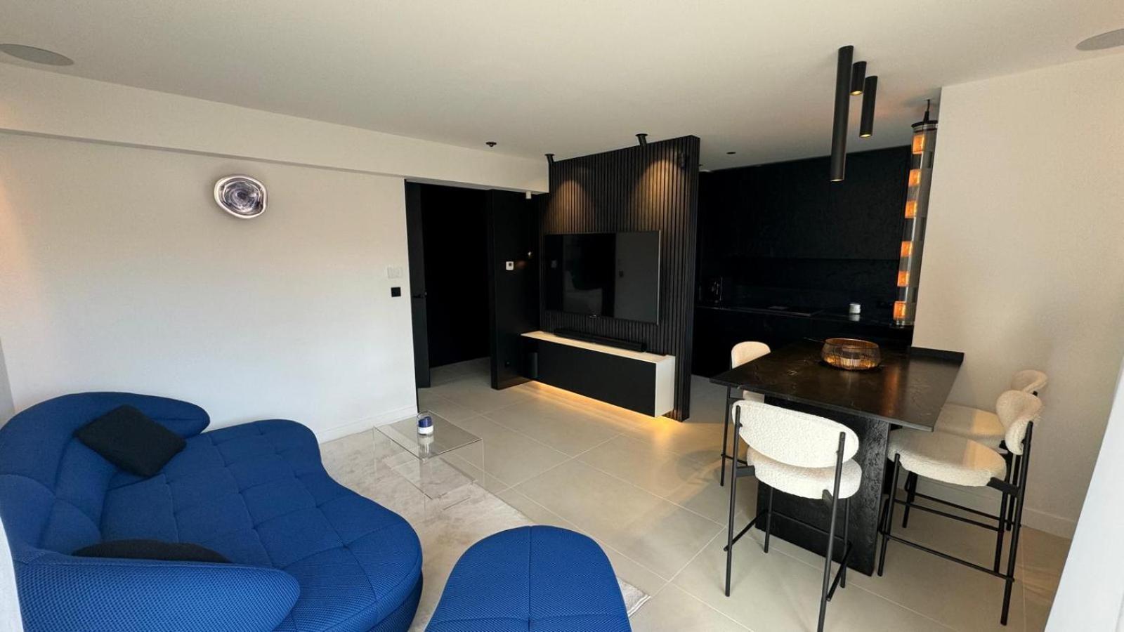 Appartement Luxueux Plein Centre De Cavalaire A 2Mn De La Plage Экстерьер фото