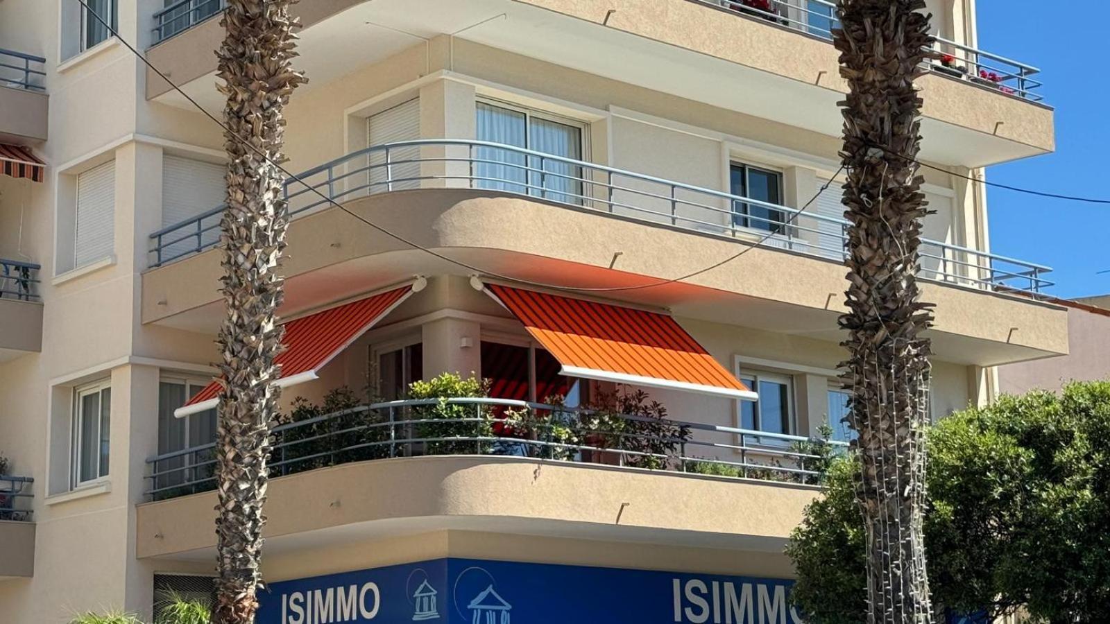 Appartement Luxueux Plein Centre De Cavalaire A 2Mn De La Plage Экстерьер фото